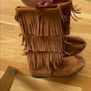 Steve Madden Moccasin Boots Size 8